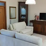 Semesterbostad Casa Nonna Rosaria