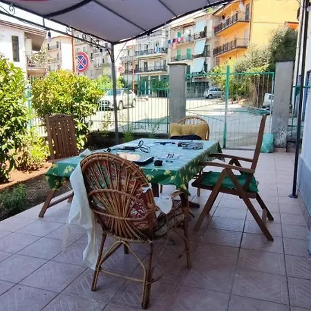 Casa Nonna Rosaria Ferienhaus *